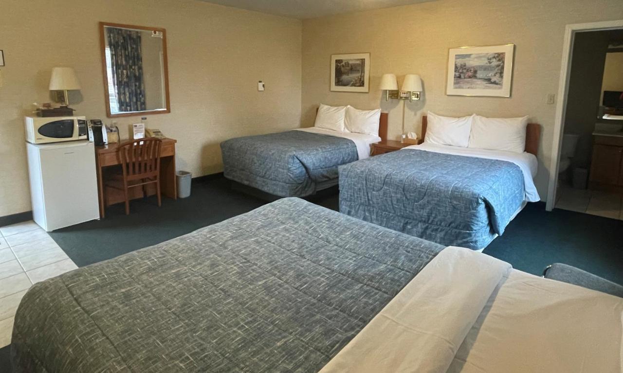 Country Inn Listowel מראה חיצוני תמונה