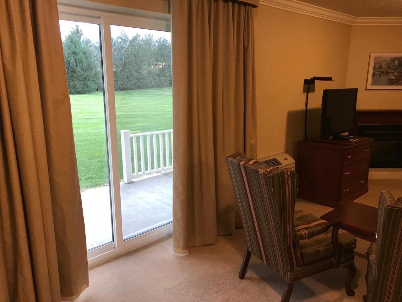 Country Inn Listowel מראה חיצוני תמונה