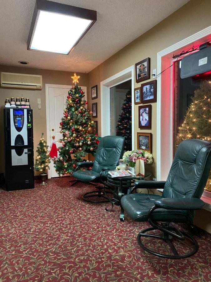 Country Inn Listowel מראה חיצוני תמונה